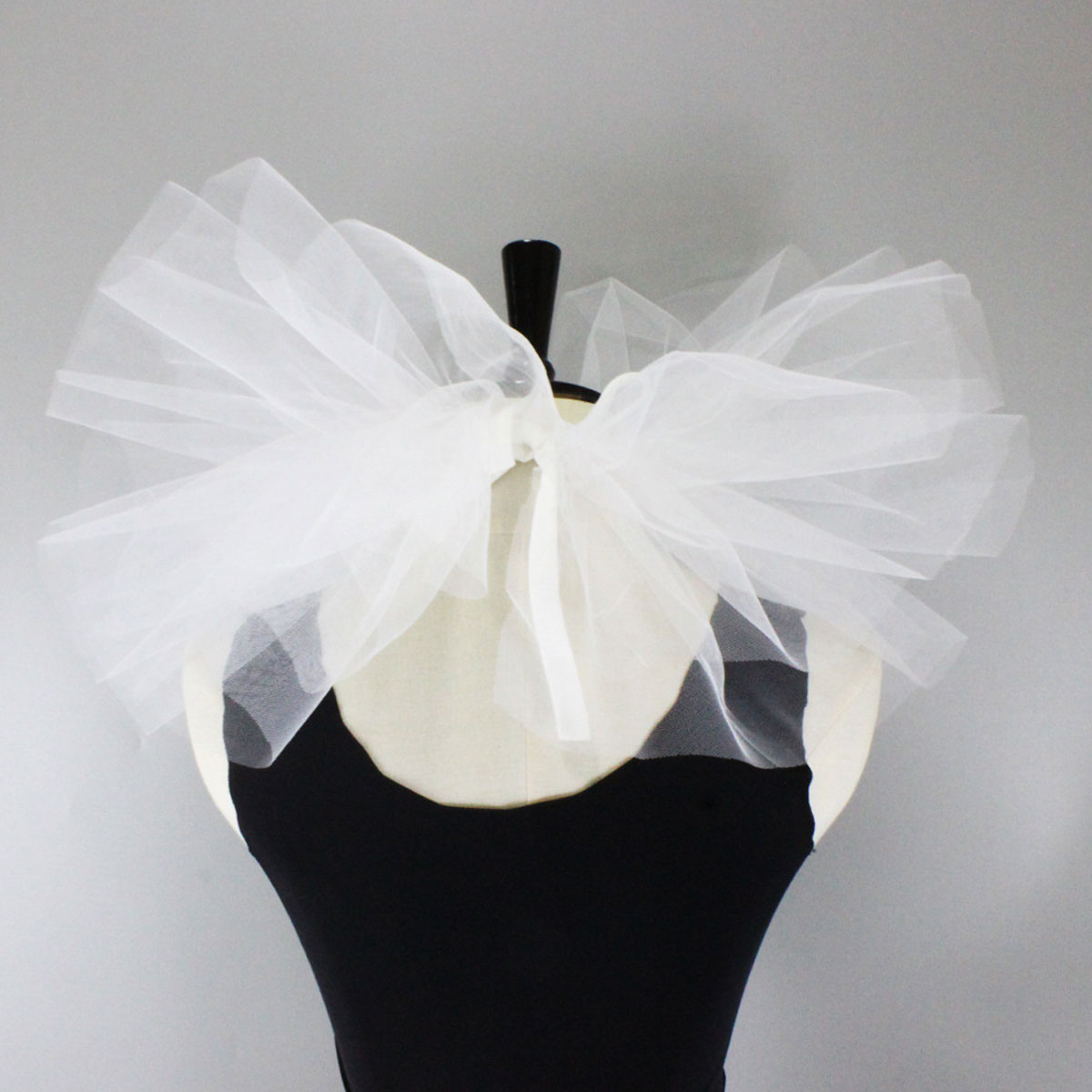 Victorian Court Ruffled Fake C - Mens Fashion Magazines ulasan dan harga